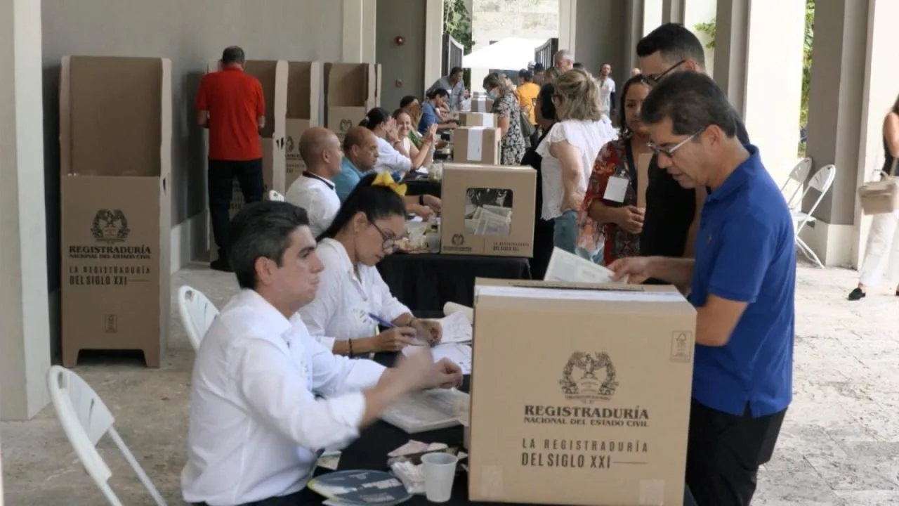 Este lunes, 25 de mayo, inician las votaciones en el exterior para las ...