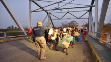 Expulsaron a 80 migrantes venezolanos de Estados Unidos
